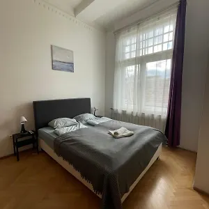 hotellátogatás