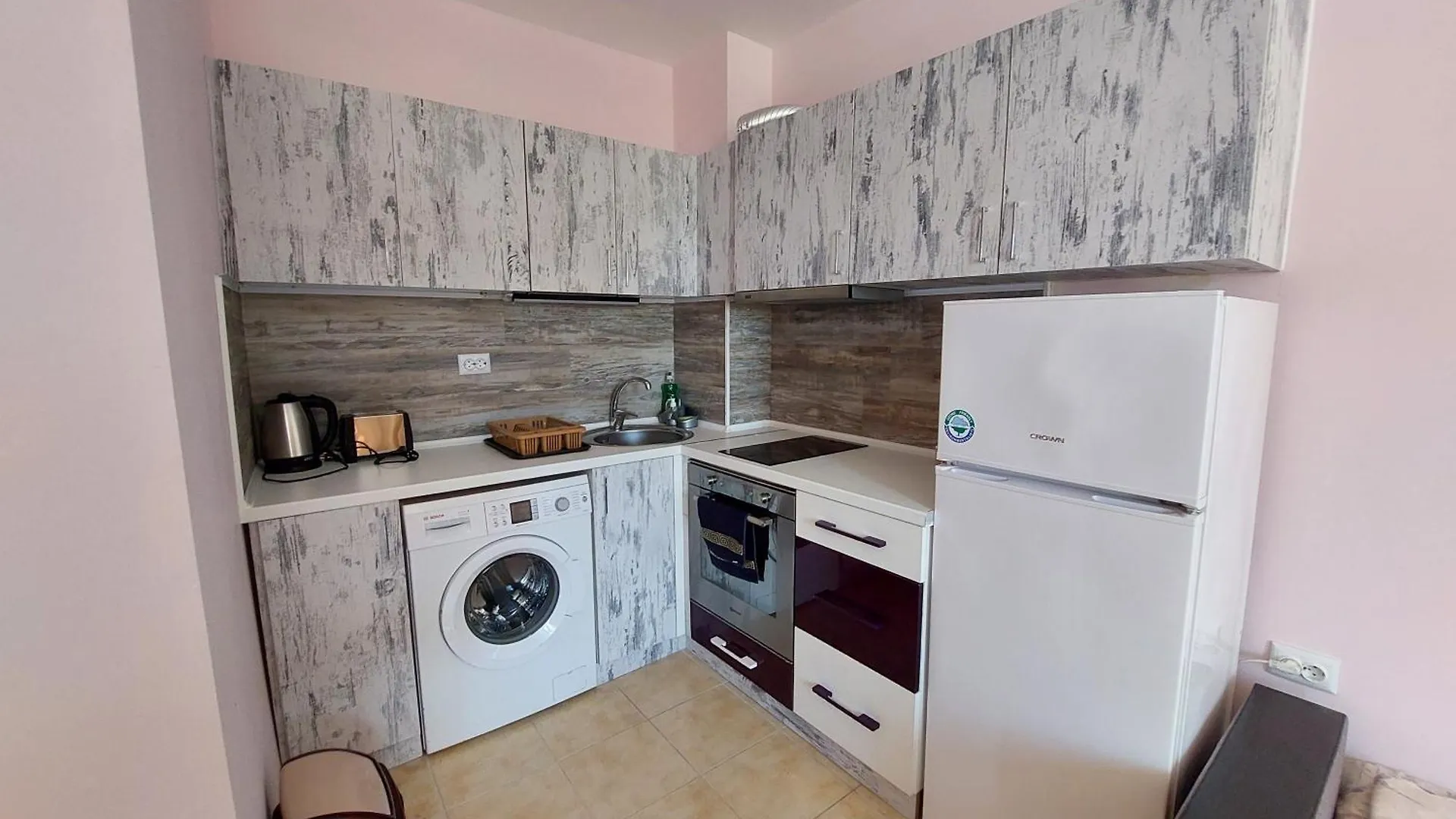 Diamond Palace Sunny Beach Apartment